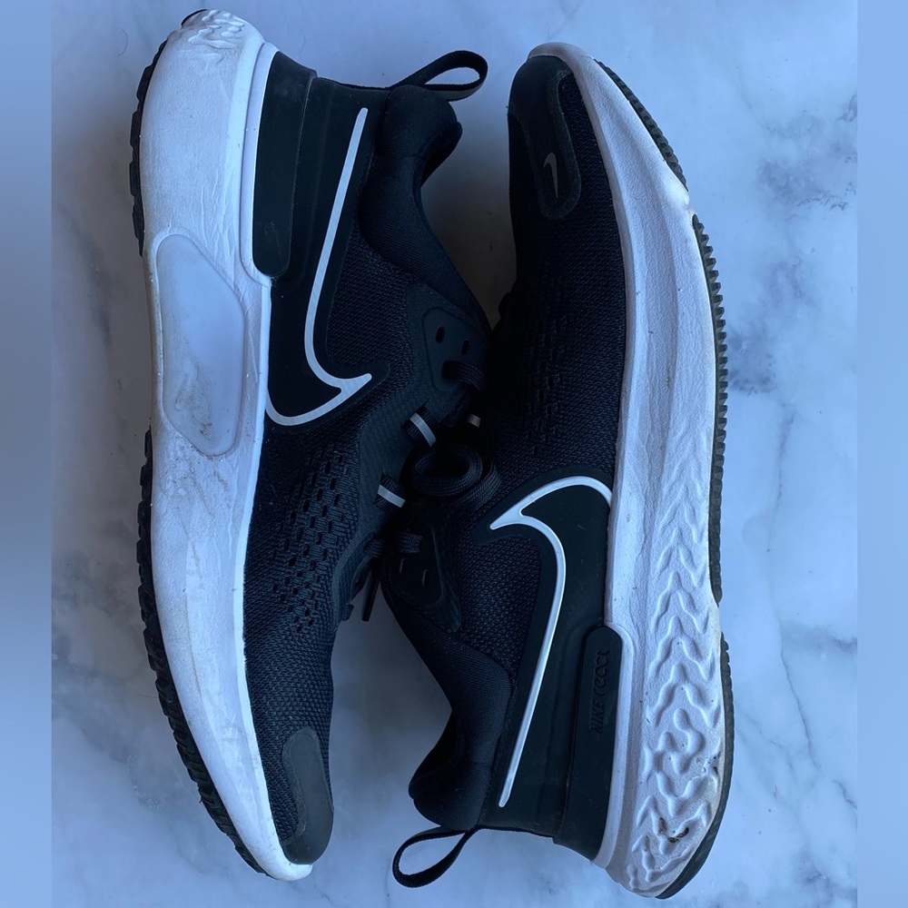 New Nike Shoes Unisex Once Used Once